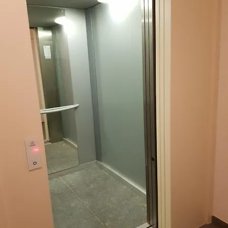 Zeedijk Ladigue102 Appartement-lateraal Zeezicht Koksijde