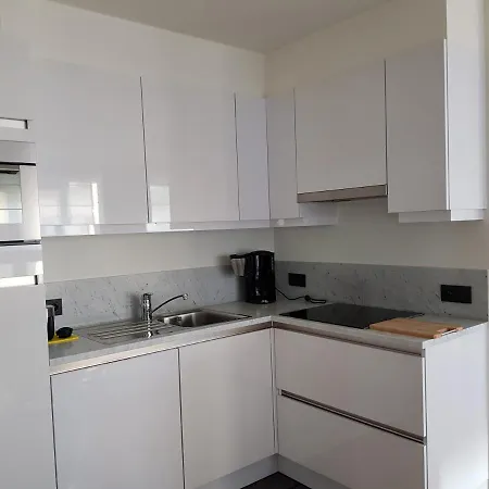 Zeedijk Ladigue102 Appartement-lateraal Zeezicht *